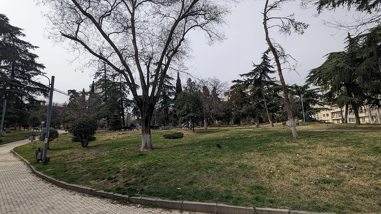 Ein Foto von ვერის ბაღი