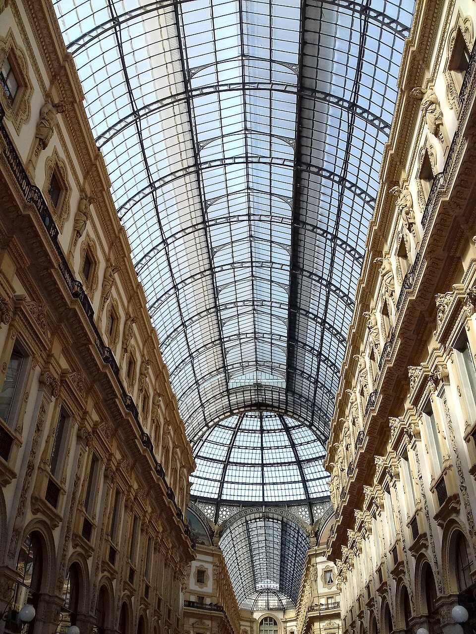A photograph of Galleria Vittorio Emanuele II