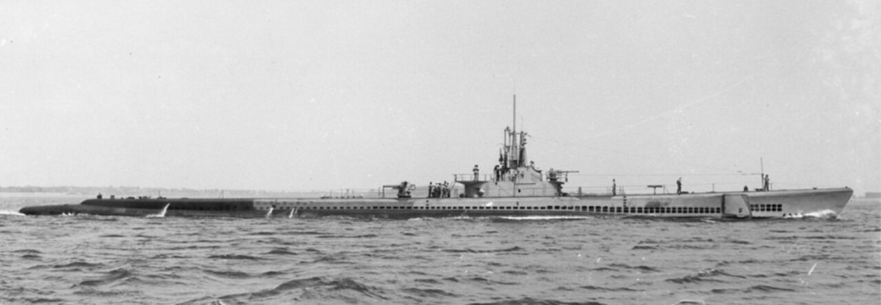 USS Ling의 사진