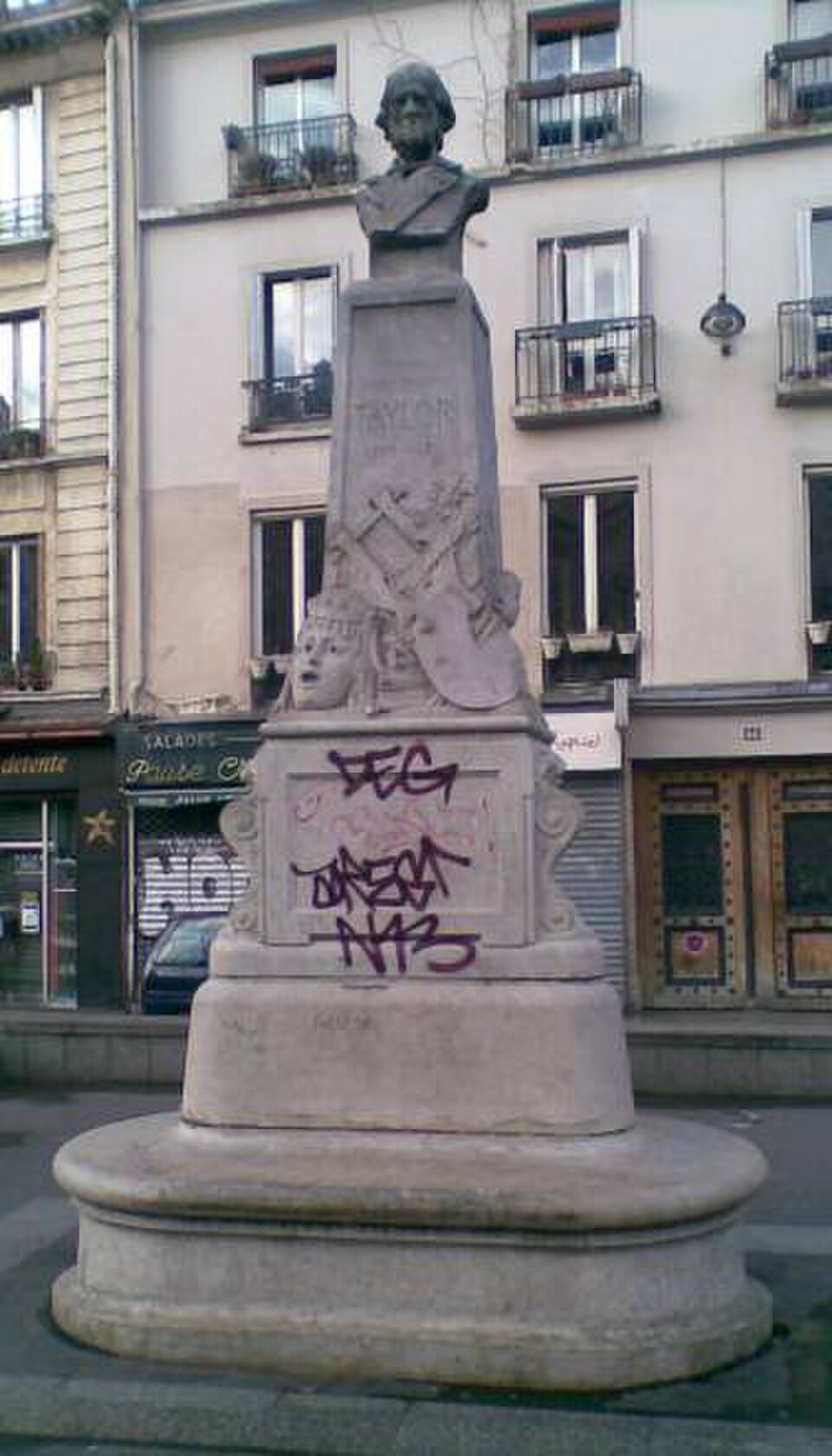 A photograph of Monument to Baron Taylor