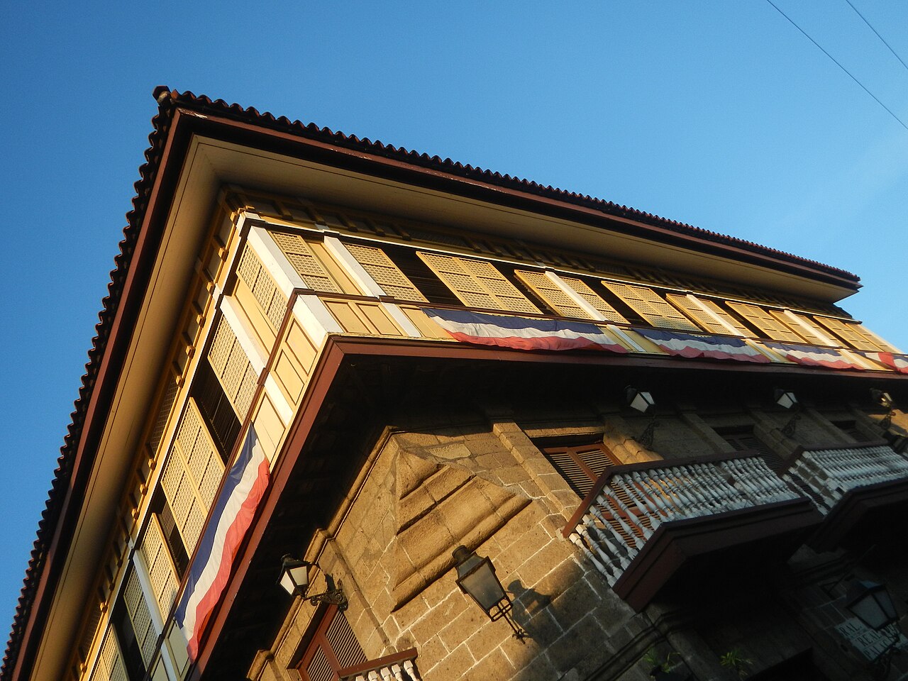 A photograph of Casa Manila
