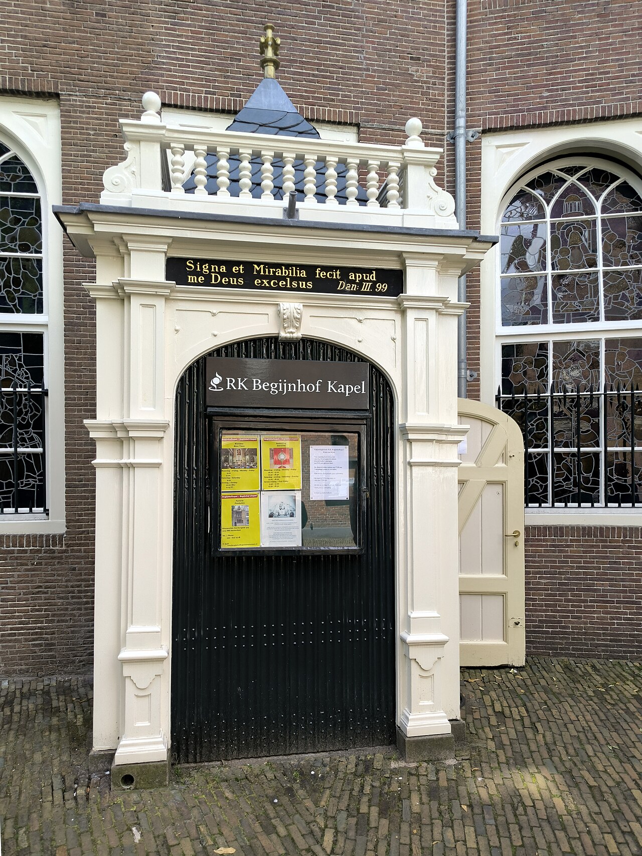 Begijnhof Chapel