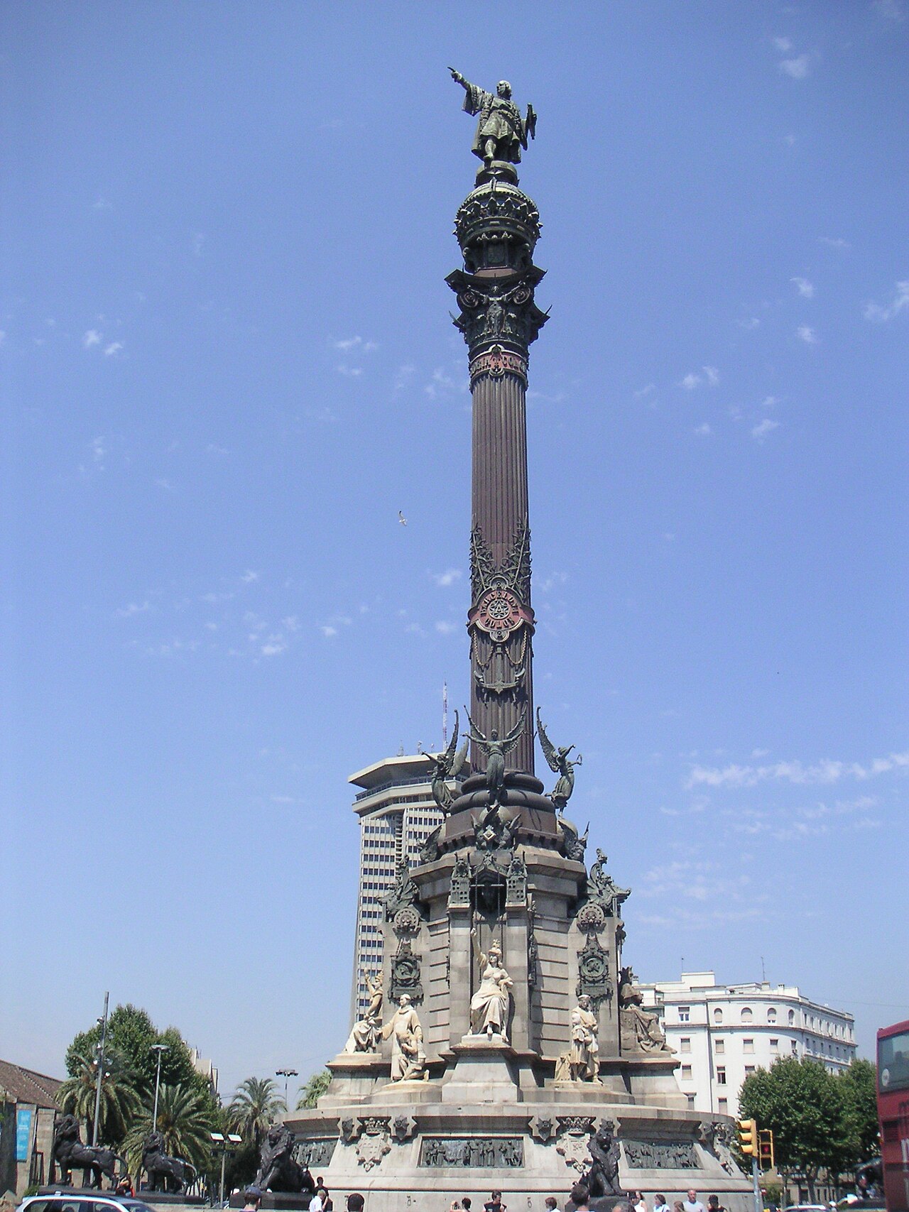 Ein Foto von Monument a Colom