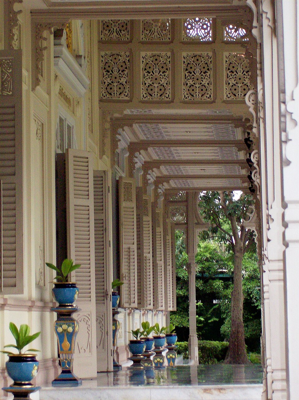 A photograph of Dusit Palace