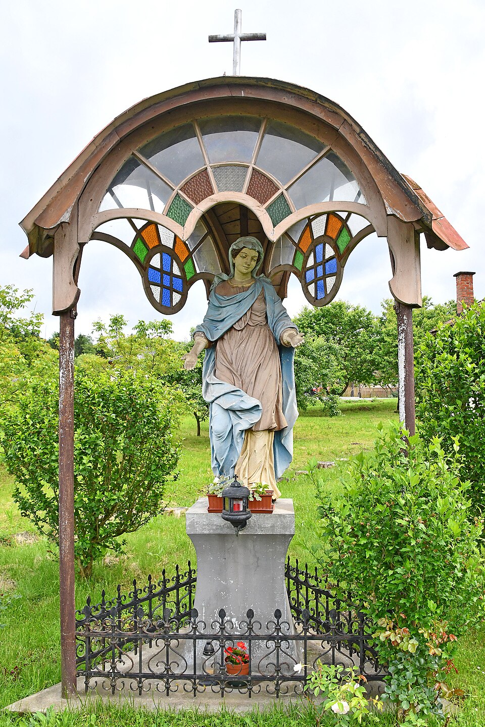 A photograph of Lady bar