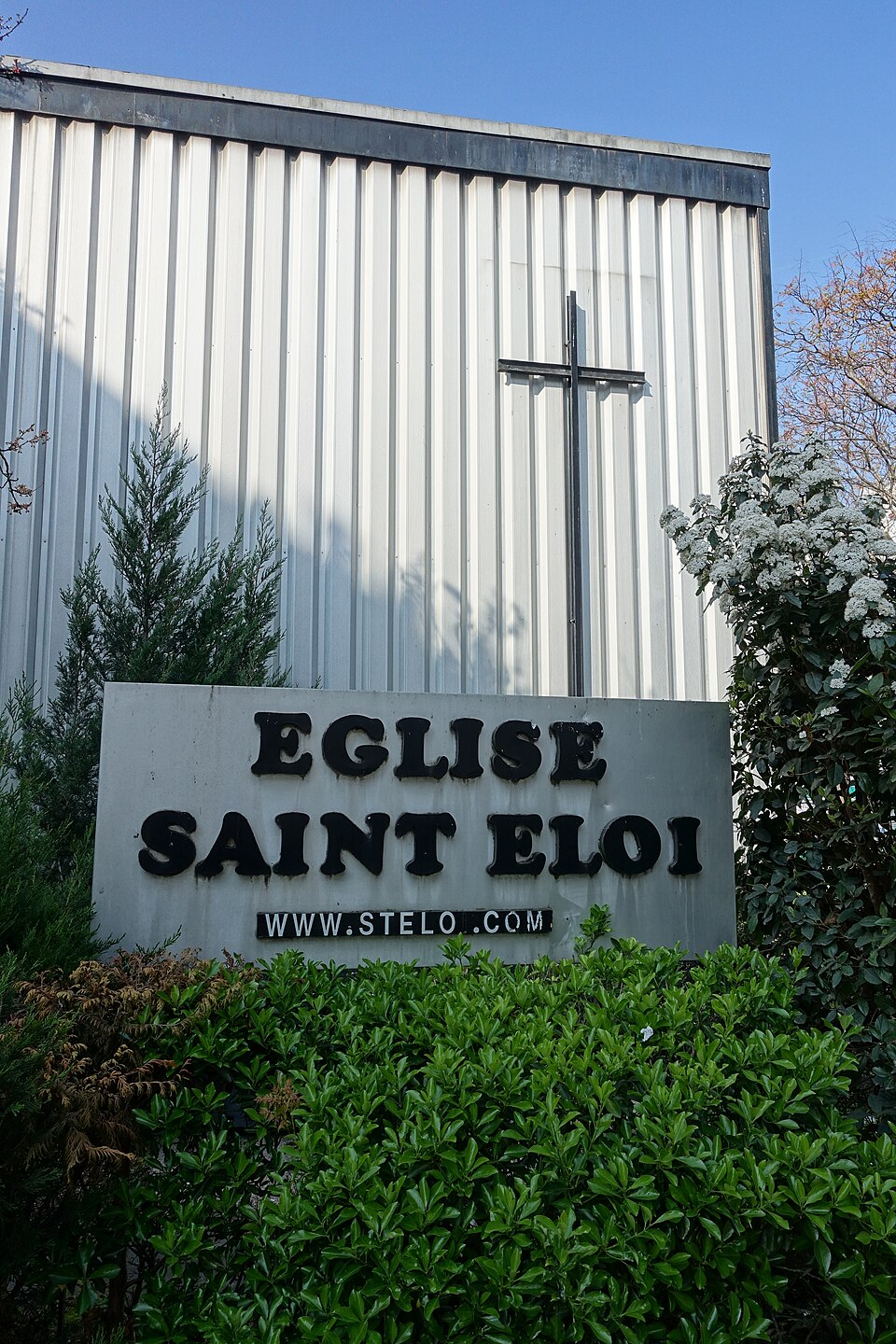 A photograph of Saint-Éloi