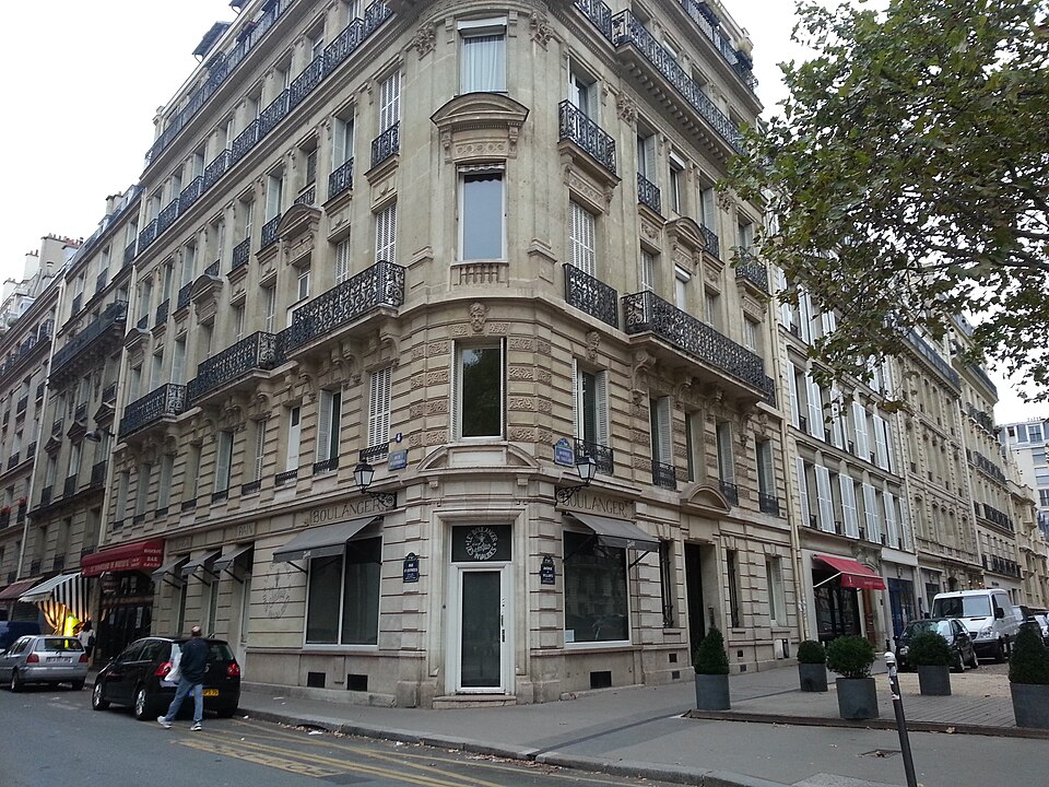 A photograph of La Boulangerie des Invalides
