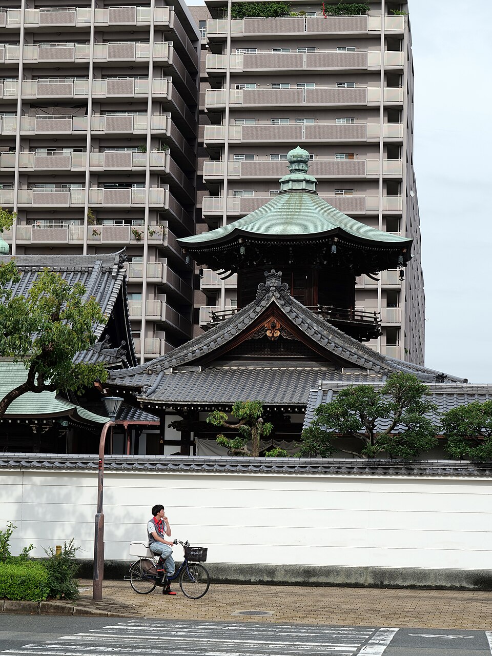 A photograph of Kakuman-ji Temple