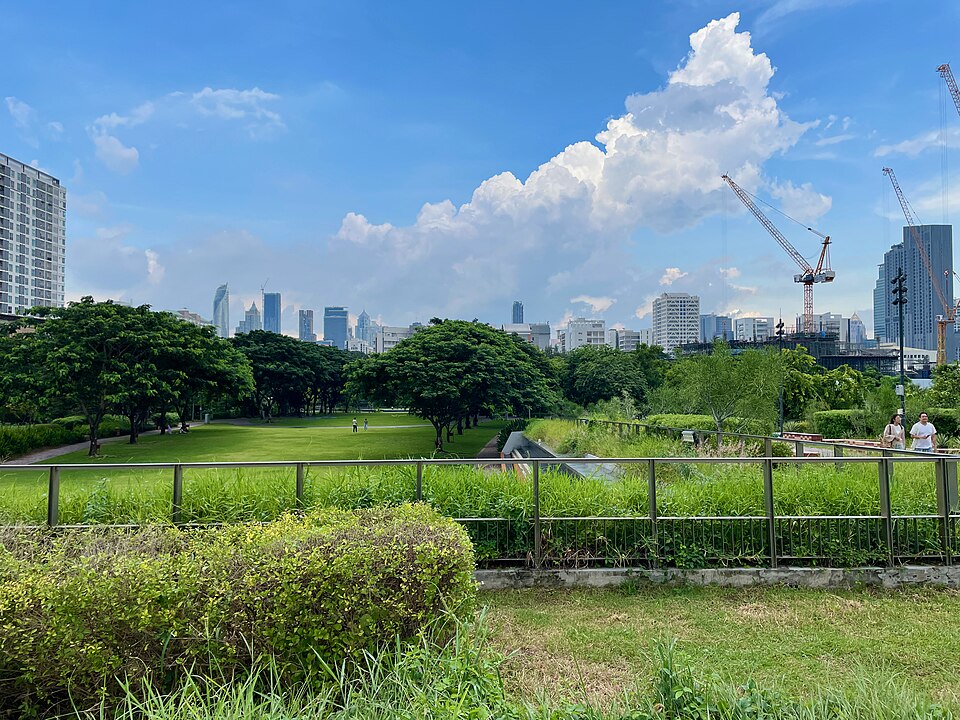 A photograph of Chulalongkorn University Centenary Park