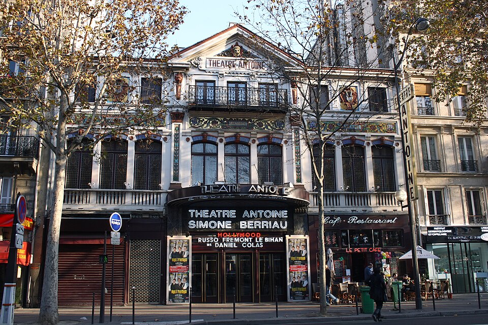 A photograph of théâtre Antoine - Simone-Berriau