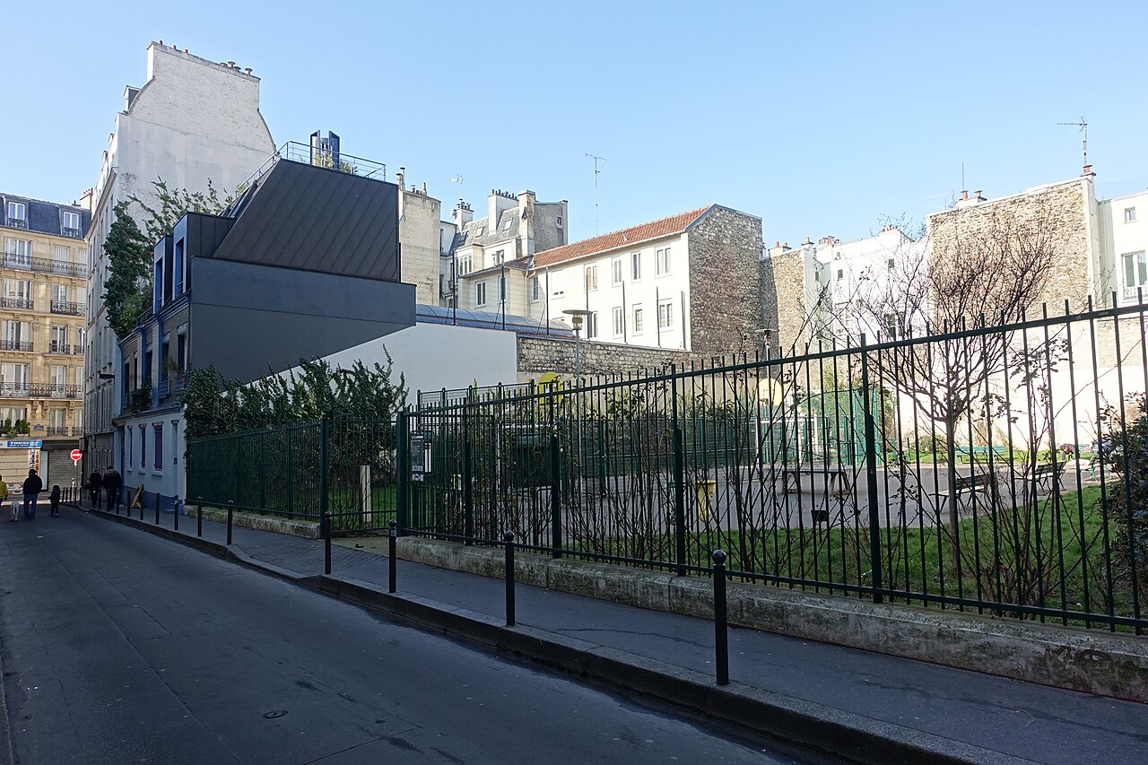 La Rue Hélène Parkı
