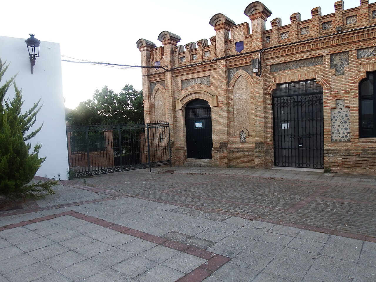 A photograph of Mercado de Abastos