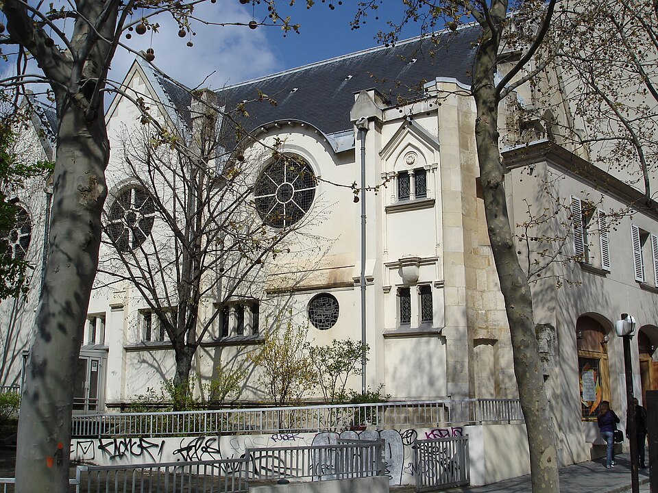 A photograph of Sainte-Rosalie