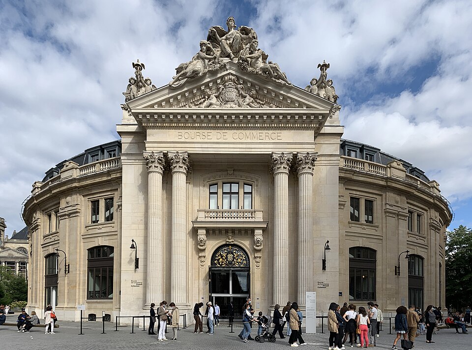 A photograph of Bourse de commerce
