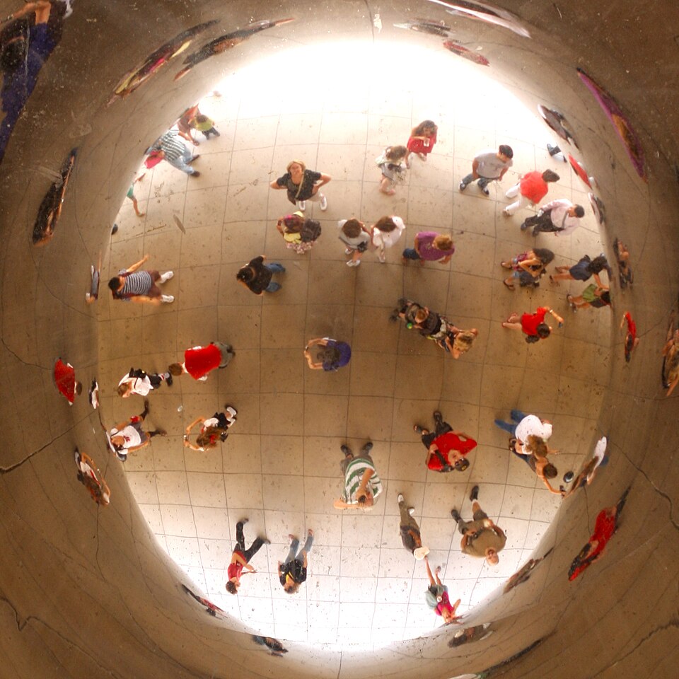 A photograph of Cloud Gate