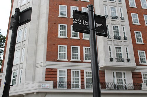 221B Baker Sokağı