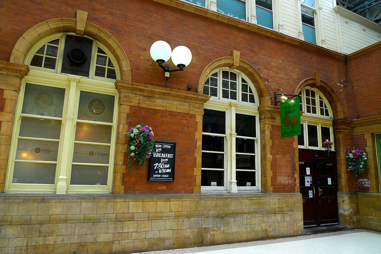 Victoria & Albert
