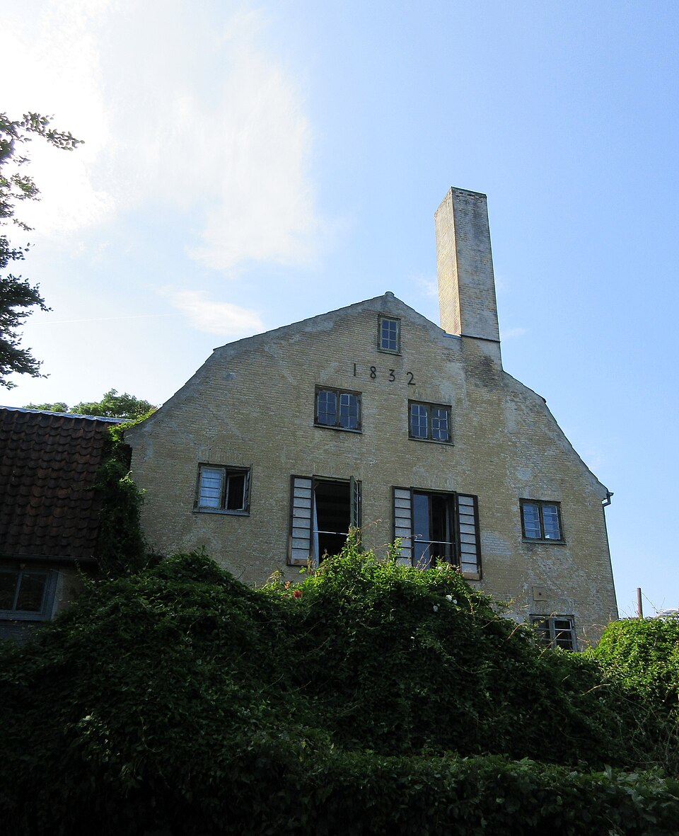 A photograph of Lille Mølle