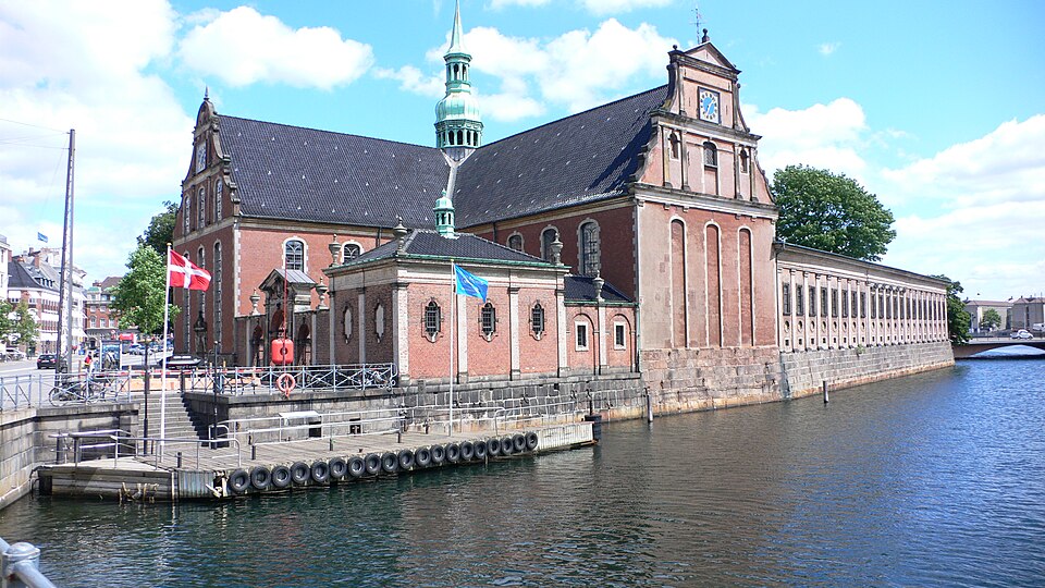 A photograph of Holmen Church
