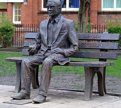 Alan Turing Statue