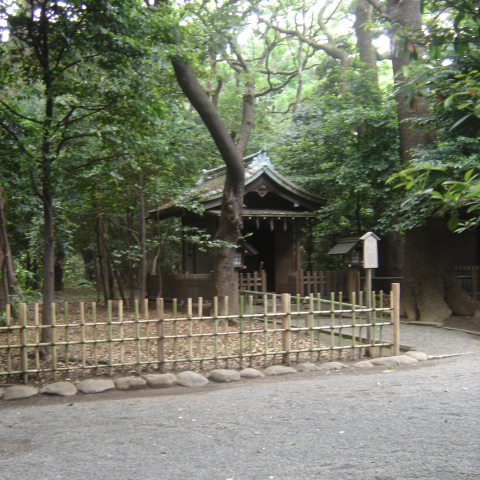 A photograph of Yasukuni Shrine