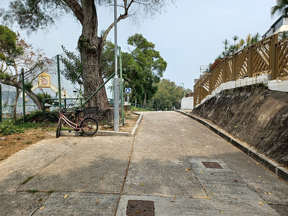 A photograph of Cheung Chau Park