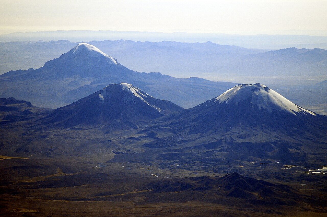 Volcán Quimsachata fotoğrafı