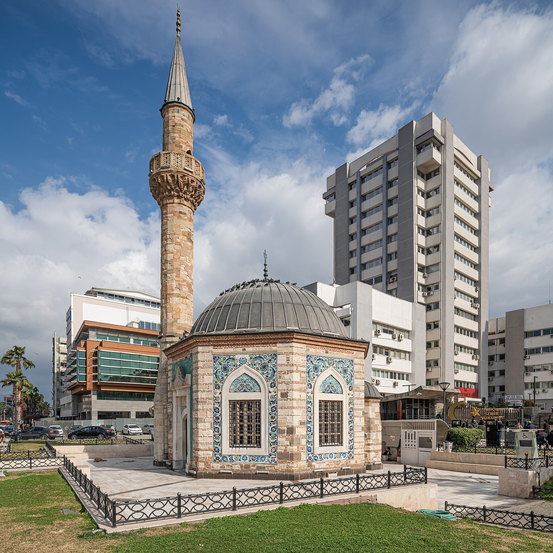 Konak Camii