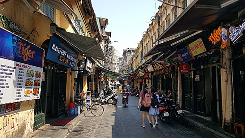 Phố Tạ Hiện