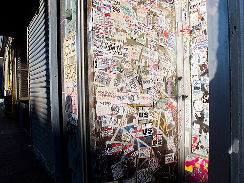 Art store