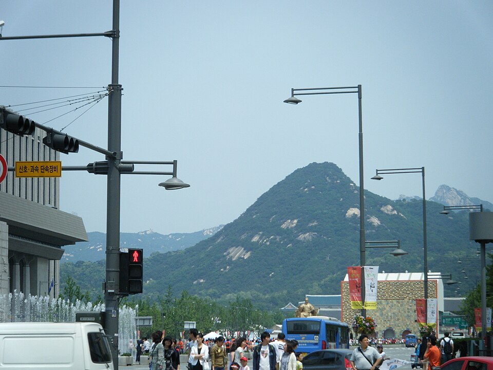A photograph of Gwanghwamun