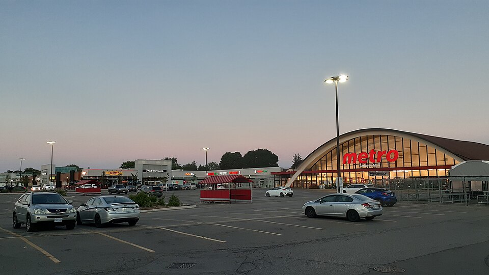 A photograph of Road Metro IV
