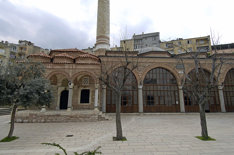 A photograph of Çeşnigir Mosque