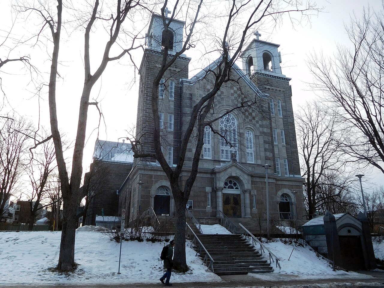 Una fotografia di Eglise des Saints Martyrs
