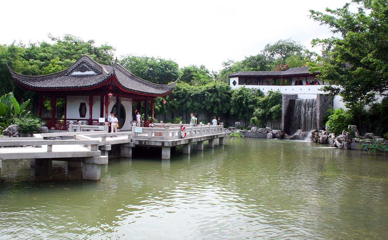 九龍寨城公園 Kowloon Walled City Park