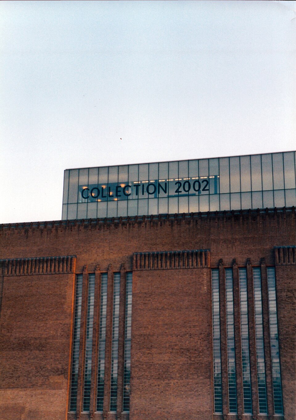 A photograph of Tate Modern