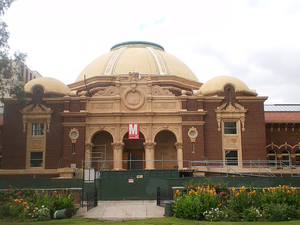 A photograph of Natural History Museum of Los Angeles County