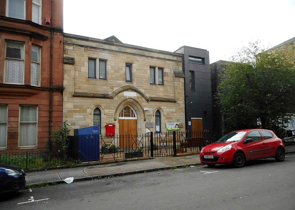 A photograph of Glasgow Al-Furqan Mosque
