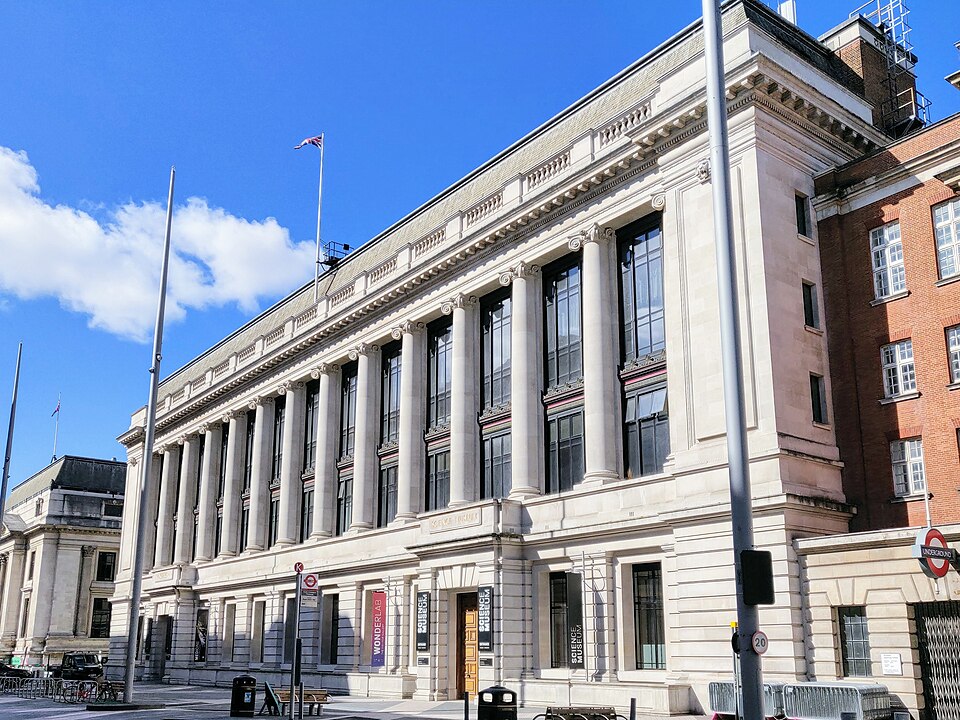 A photograph of Science Museum