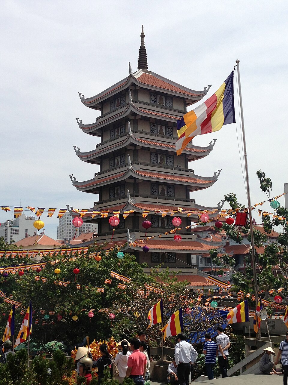 Vinh Nghiem Pagoda