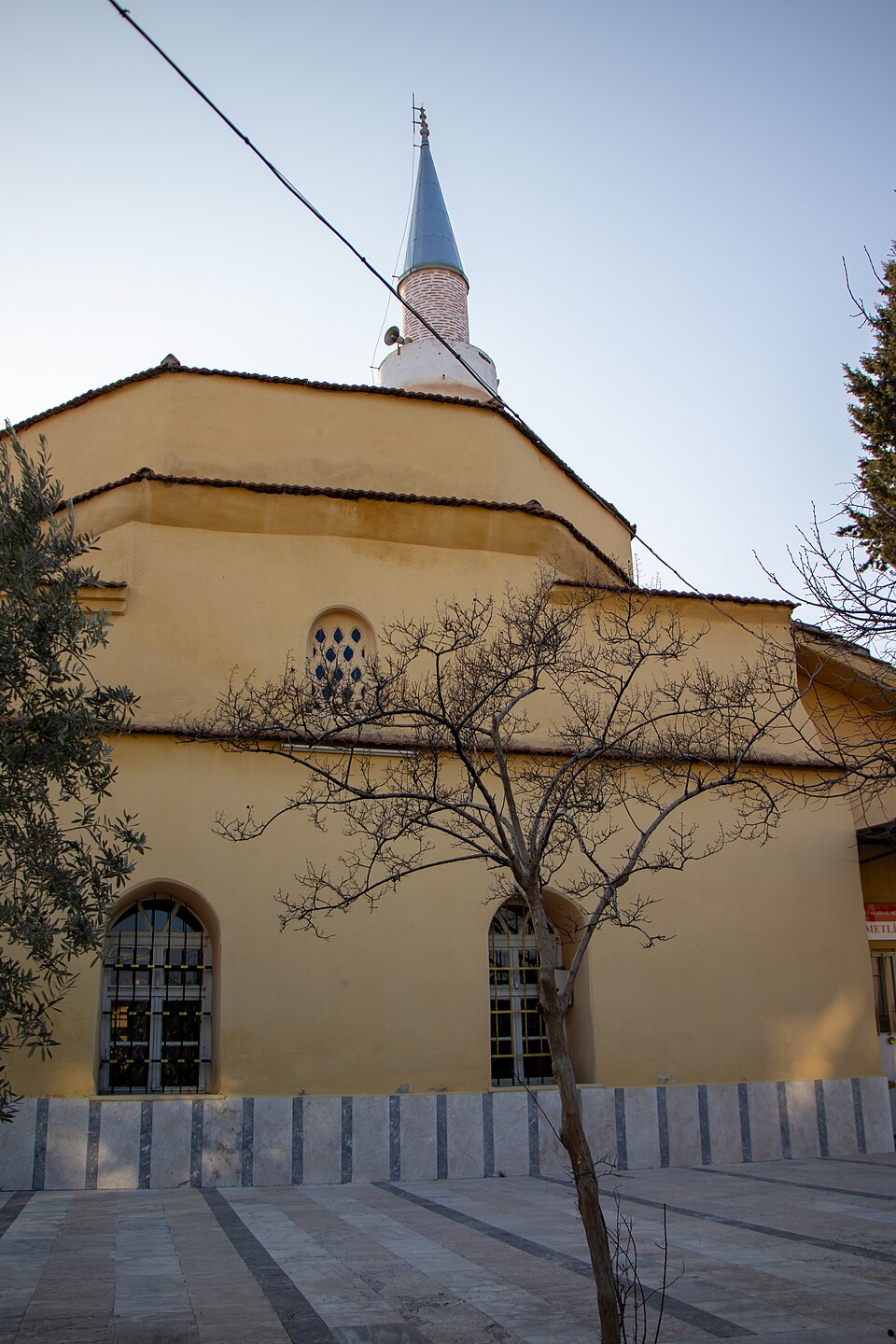 A photograph of Emetli Camii