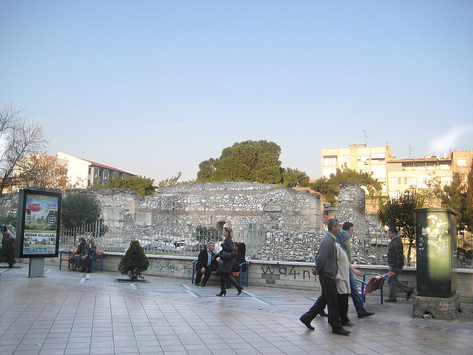 A photograph of Thyatira