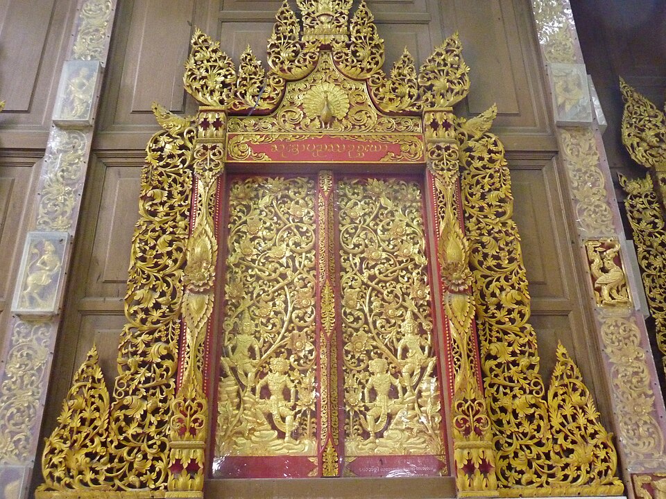 A photograph of Wat Ku Tao