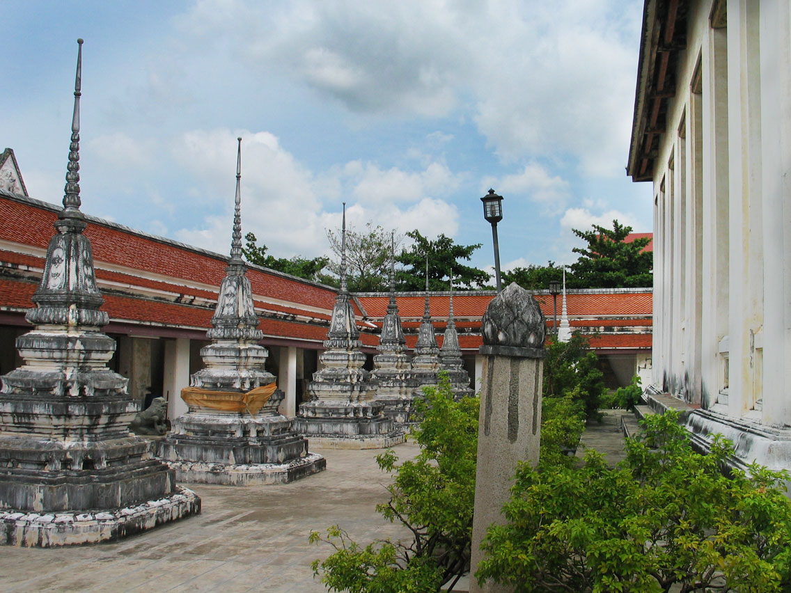 A photograph of เขตจอมทอง