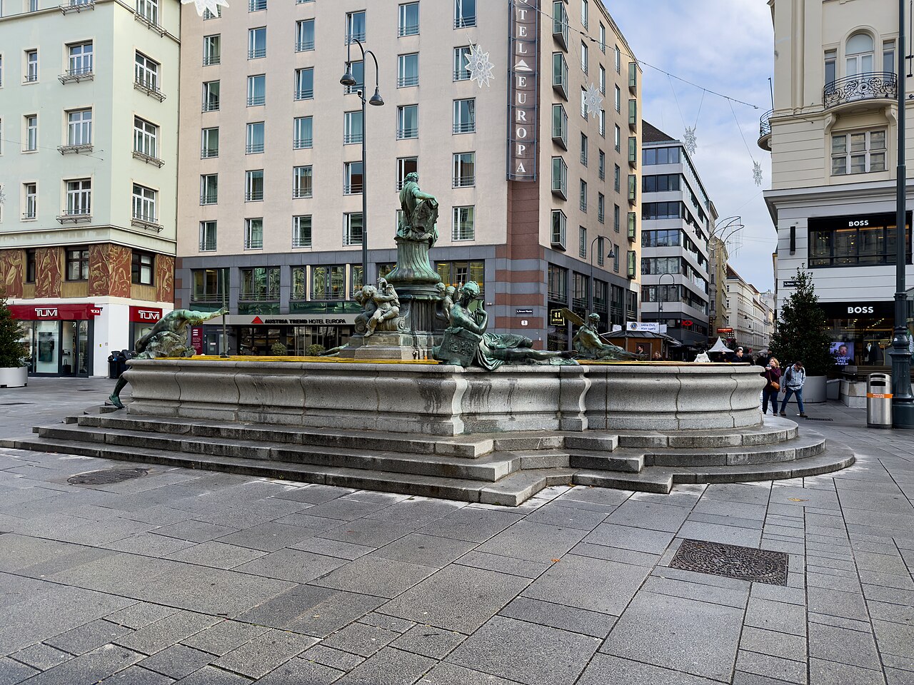 Uma fotografia de Donnerbrunnen