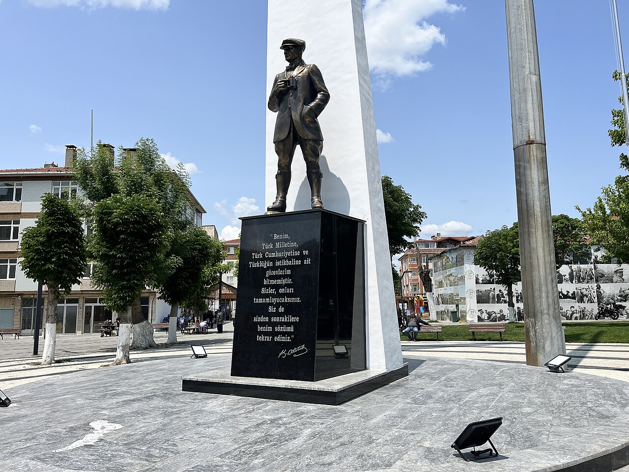 صورة Atatürk Anıtı