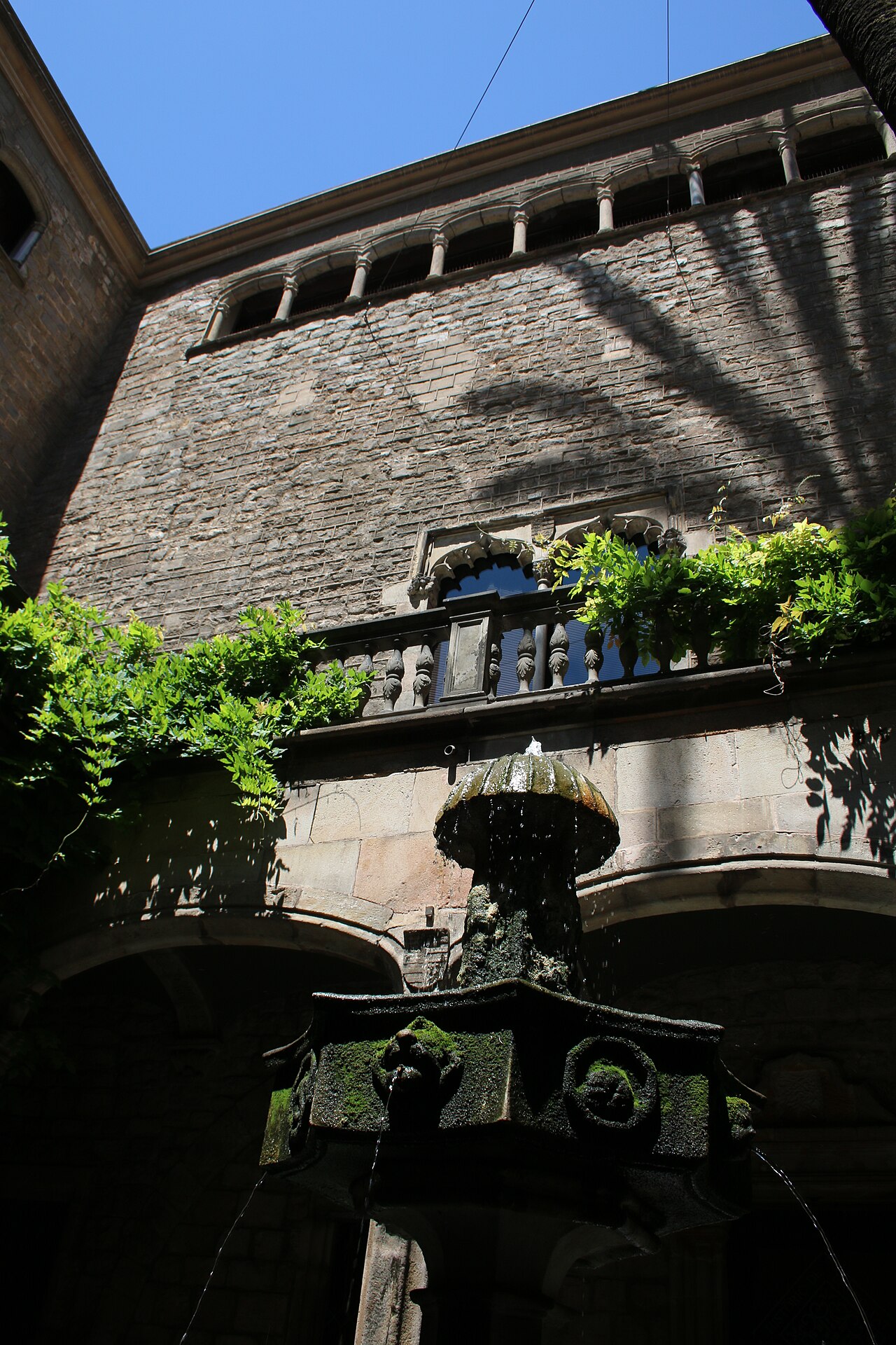 Ein Foto von Casa de l'Ardiaca