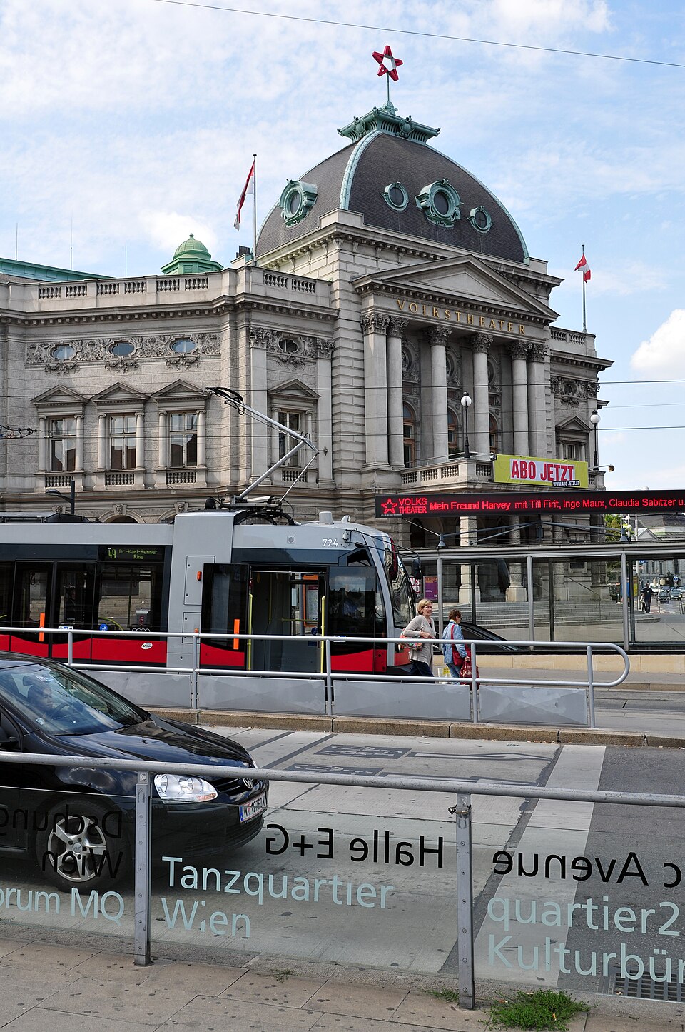 Volkstheater fotoğrafı