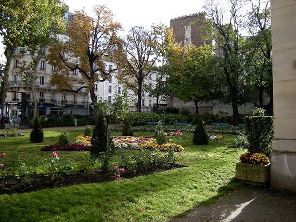 A photograph of jardin de la Fondation Eugène-Napoléon