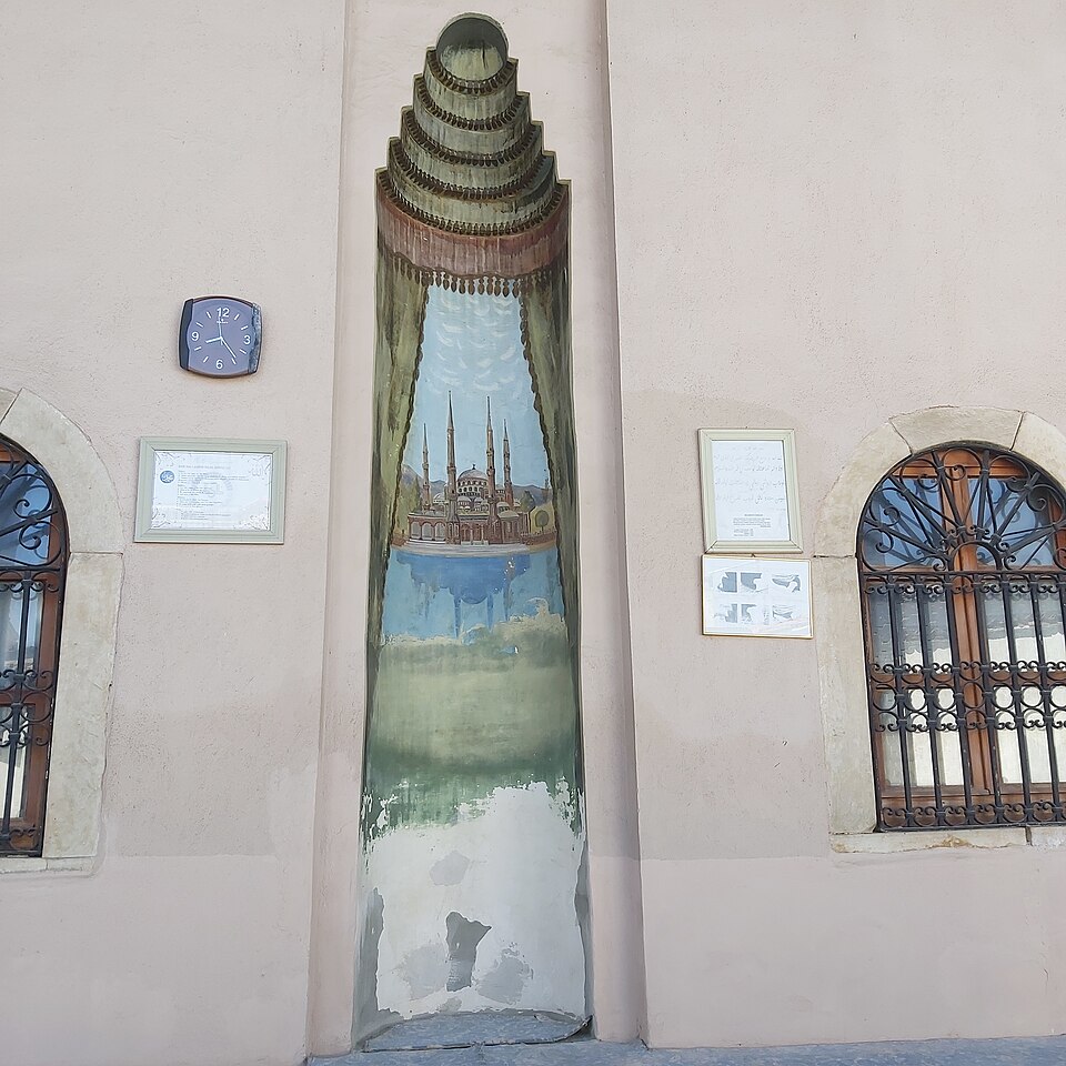 A photograph of Çarşı Mosque (Kula)